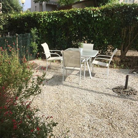 Les Iris Apartamento Carcassonne Exterior foto